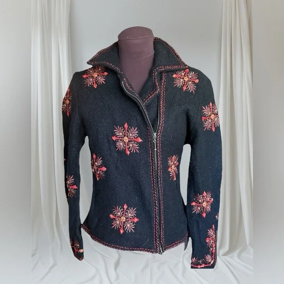 CoVelo Black Coat Red Embroidered Floral Felted Boiled Wool Jacket, size Small - Picture 2 of 14